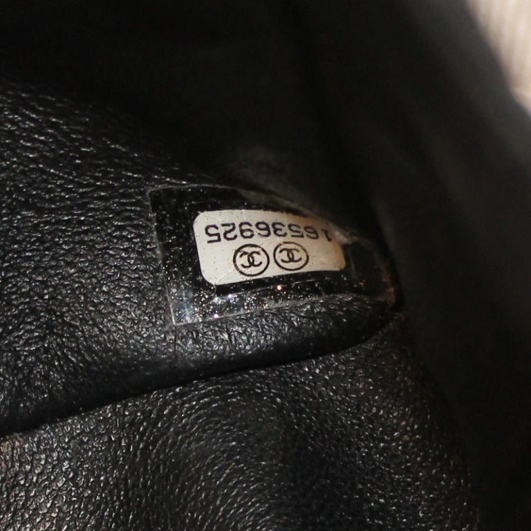 Chanel Bolso Negro Edición Limitada Lucky Charms 2