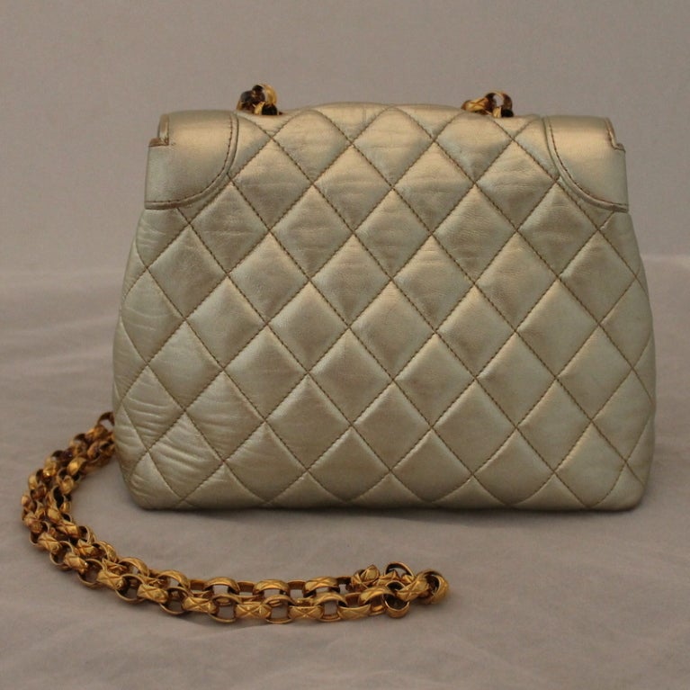 Chanel Vintage Gold Lambskin Quilted Mini Flap Handbag In Excellent Condition In West Palm Beach, FL