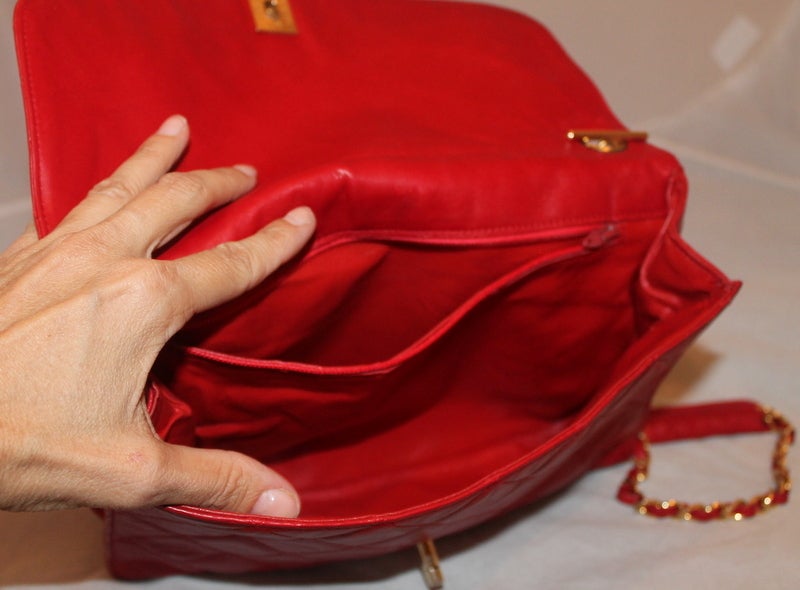 Chanel Vintage Red Lambskin Single Flap Shoulder Bag- GHW-Circa 70's In Excellent Condition In West Palm Beach, FL