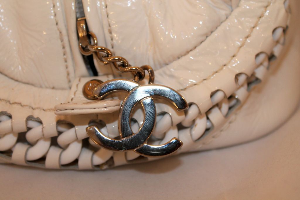 Chanel White patent leather bowler bag with resin chain strap 6