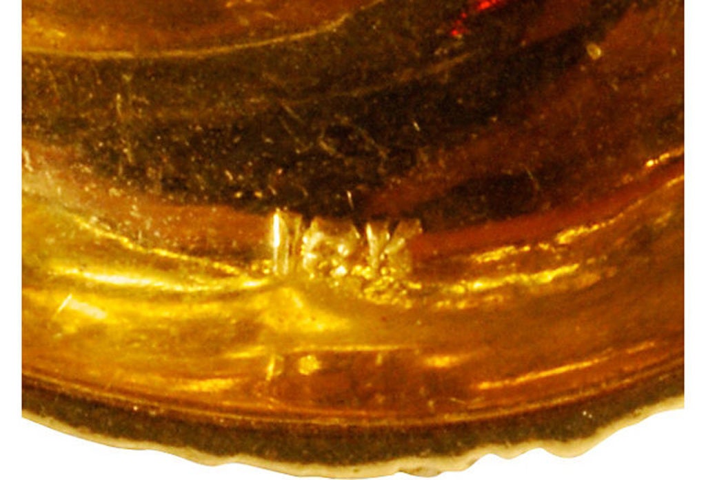 Boris LeBeau 18 Karat Gold Oval Door Knocker Earrings In Good Condition In valatie, NY