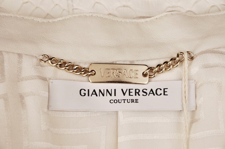 Women's New GIANNI VERSACE COUTURE WHITE PYTHON JACKET For Sale