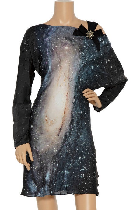 BRAND NEW ALBERTA FERRETTI DRESS

Framed in a dreamy galaxy print, Alberta Ferretti's silk dress is guaranteed to seal your after-dark style status.

Alberta Ferretti dress: black silk, multicolored galaxy print, off-the-shoulder wide boat neck