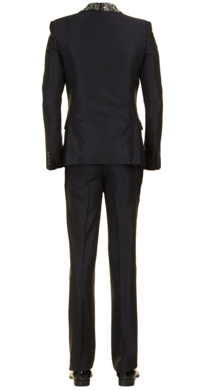 Red Carpet-worthy ROBERTO CAVALLI MEN'S SUIT



65% Wool, 35% Silk


The jacket features: single-breasted Italian design and embellished lapels.

Color:Dark Blue
 

Italian size is 48 or US 38

Brand new, with tags.