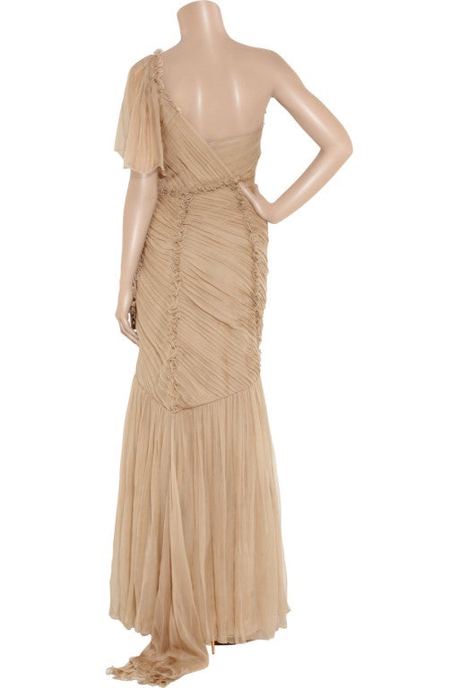 Women's $6, 240 New ALBERTA FERRETTI Nude Silk-chiffon one-shoulder gown