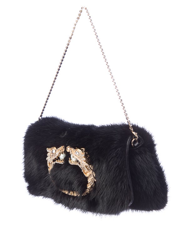 TOM FORD for GUCCI RARE MINK FUR HANDBAG WITH CRYSTAL DRAGON

Measurements: Height 5 inches, Width 7 inches, Depth 1 inch.

Excellent condition