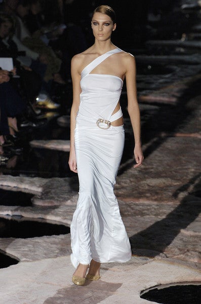 F/W 2004 TOM FORD for GUCCI WHITE DRESS WITH CRYSTAL DRAGON at 1stDibs