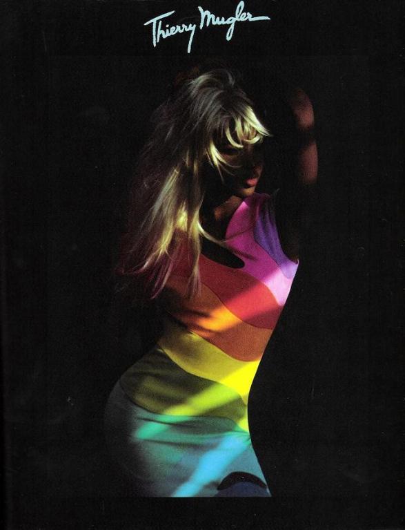 S/S 1990 Thierry Mugler Iconique veste en cuir arc-en-ciel 1