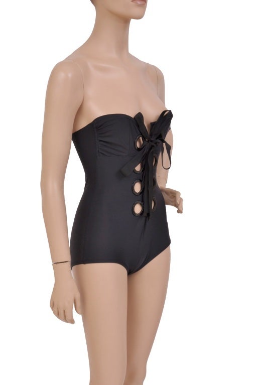 Tom Ford Black Swimsuit

Brand New, with tags

Size 42 - US 6