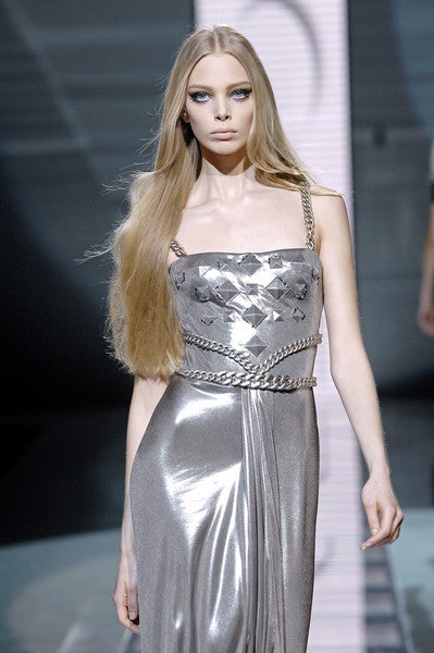 H/W 2005 Look # 45 NEUES VERZIERTES LANGES VERZIERTES VERSACE-KLEID 40 - 4 (Grau)