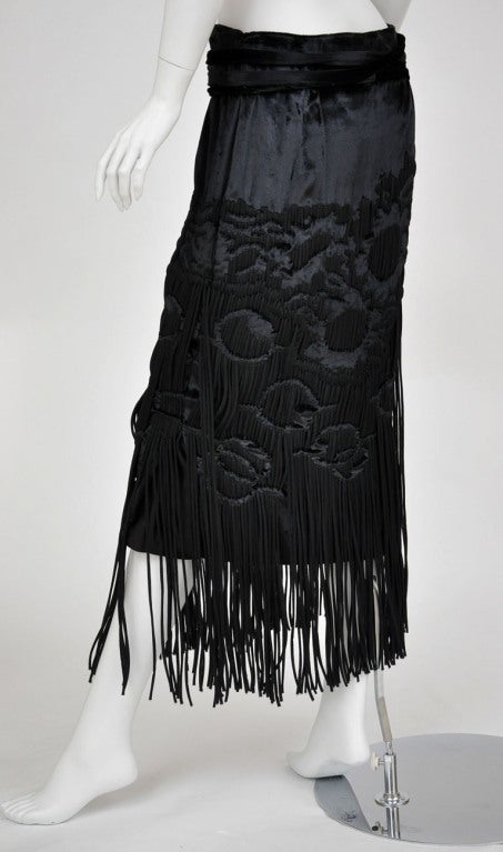 F/W 2001 Vintage Tom Ford for Yves Saint Laurent black velvet skirt with fringe In Excellent Condition In Montgomery, TX