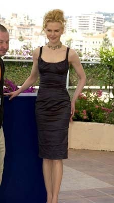 Highly collectible Tom Ford for Gucci dress from F/W 2003 collection.

Nicole Kidman wore the same dress to Cannes Festival.

Size 42

Excellent condition