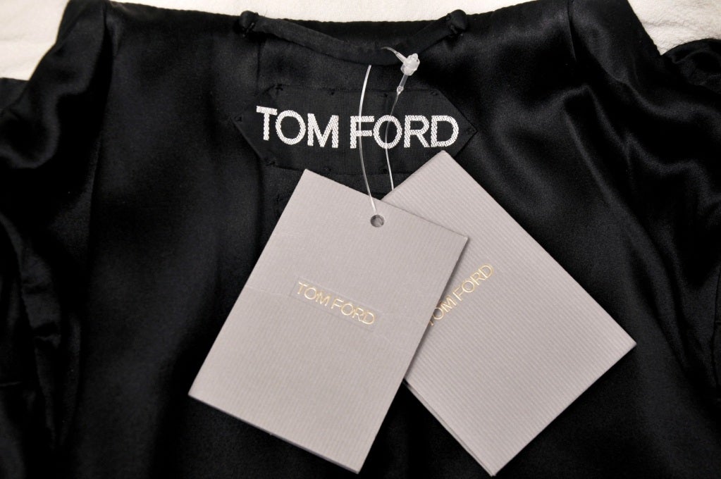 New Tom Ford Chalk White Double Wool Crepe Trench Coat 1