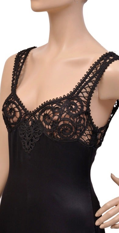 NEW VERSACE BLACK SILK MACRAME LONG DRESS Gown 42 - 6 For Sale 5
