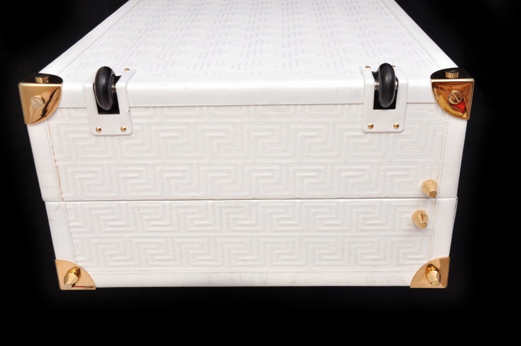 New GIANNI VERSACE EMBROIDERED WHITE LEATHER SUITCASE In New Condition In Montgomery, TX