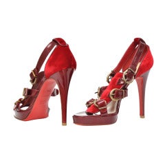 New CHRISTIAN LOUBOUTIN RED PATENT LEATHER AND VELVET SANDALS