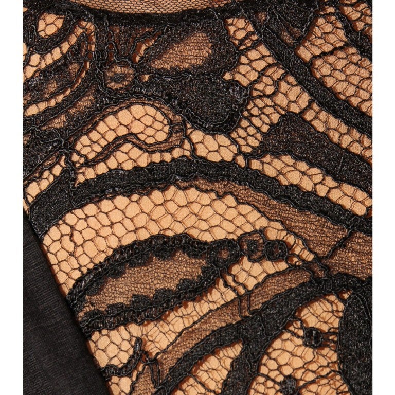 Emilio Pucci Black Lace Gown

Size 40

New