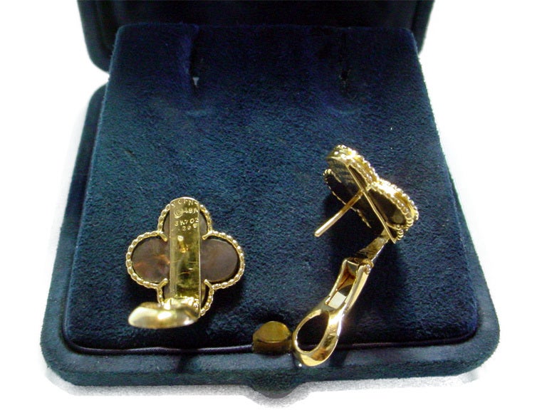VAN CLEEF Alhambra Black Mother of Pearl Earrings
