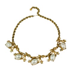 House of Schiaparelli Gilt Vine and Pearl Cab Necklace 9