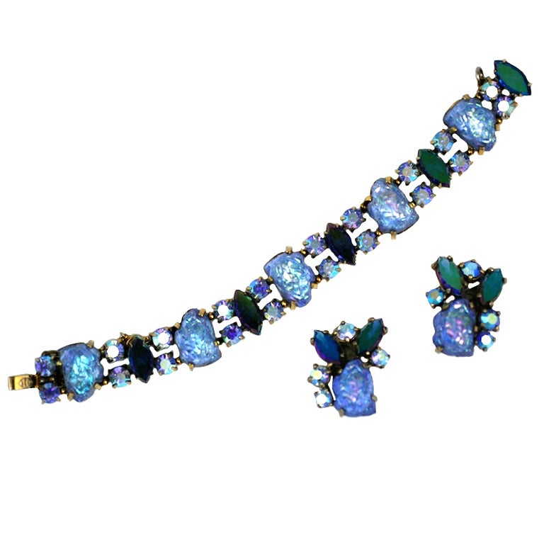 House of Schiaparelli Blue Lava Stone Set