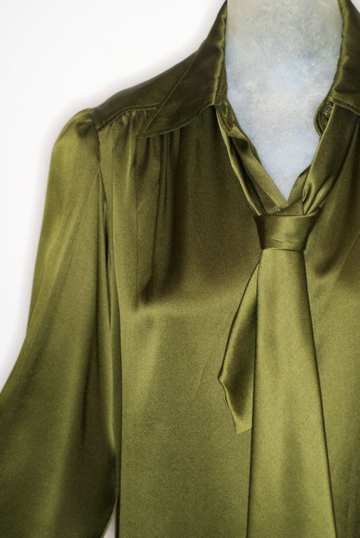 Women's Yves Saint Laurent rive gauche Khaki Silk Blouse with Tie For Sale