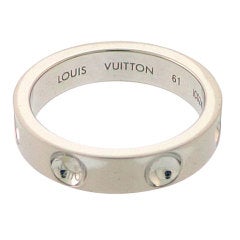 Louis Vuitton White Gold Empreinte Band Ring, Size 6, Contemporary Jewelry