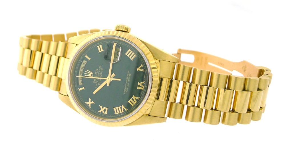 Men's ROLEX Yellow Gold Day-Date President Pyramid Dial Ref. 18238
