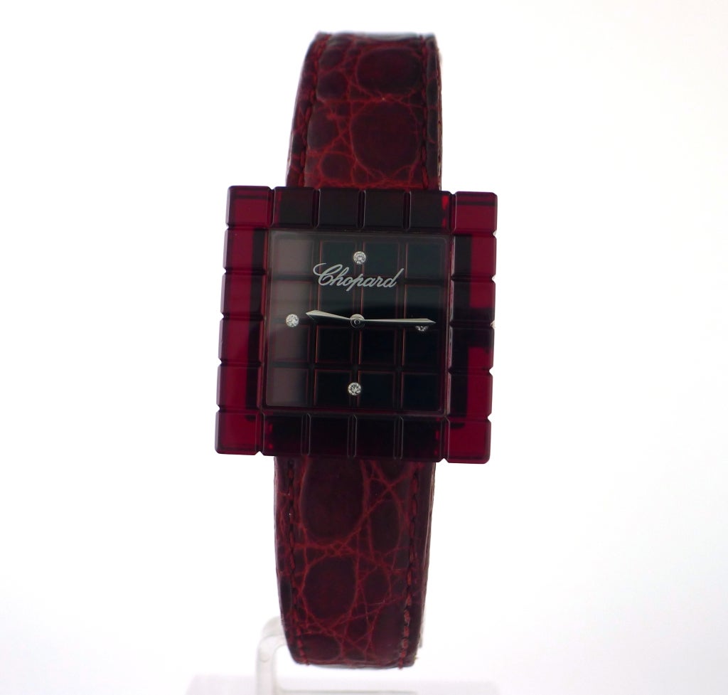Brand Name 	Chopard
Style Number 	12/7780
Series 	Ice Cube 