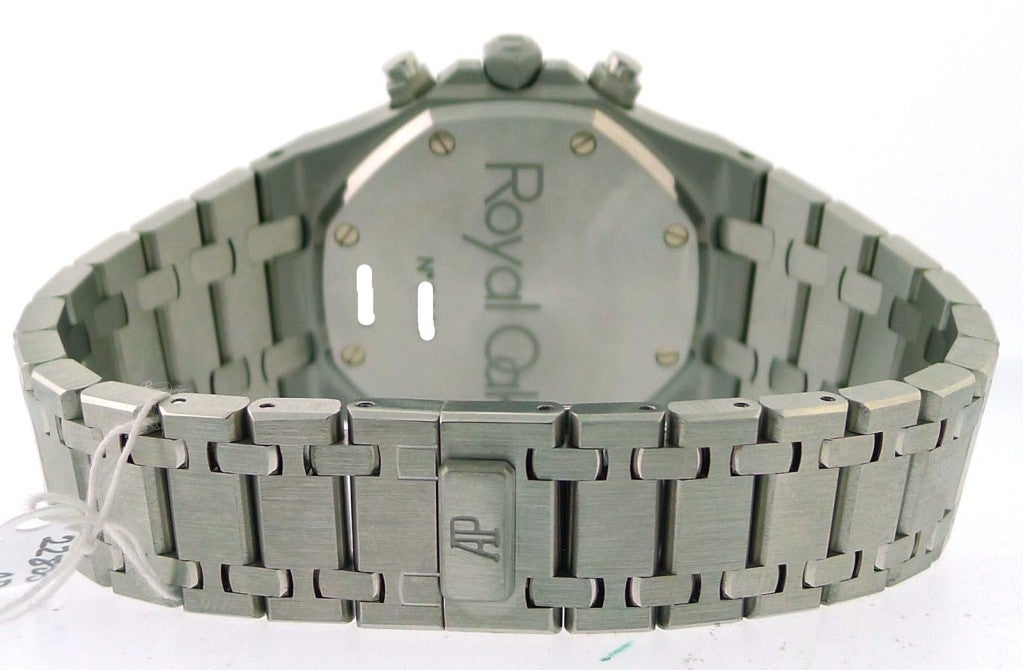 Men's AUDEMARS PIGUET Stainless Steel Royal Oak Chronograph Blue Dial Wristwatch