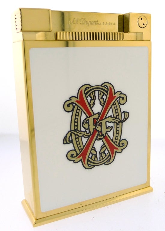 Brand Name: S.T. Dupont<br />
Series: Opus X 5 Piece Set (Limited Edition)<br />
What This Set Includes:	 	<br />
1. Line 2 Lighter<br />
2. Cigar Cutter<br />
3. Jeroboam Table Lighter<br />
4. Large Fountain Pen with 18K Gold Nib<br />
5.