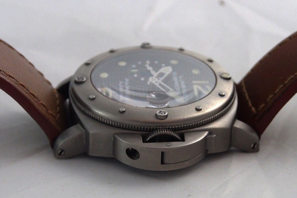 panerai submersible titanium 44mm