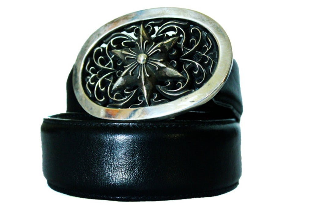 The iconic Star Buckle