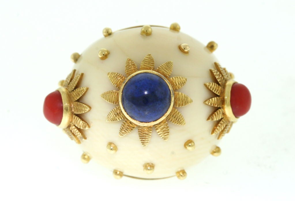 1960s Stylish Ivory, Coral and Lapis Bombe Ring