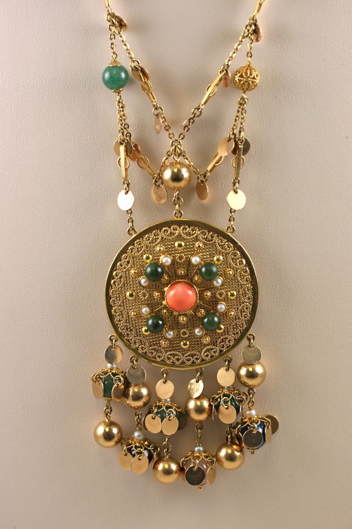 1960s Malaysian Long Gold and Hardstone Necklace 1