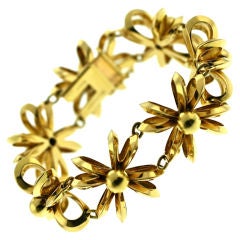 BOUCHERON PARIS Gold Floral Link Bracelet