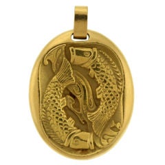 CARTIER Paris Pisces Zodiac Medallion