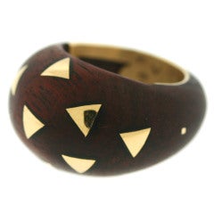 VAN CLEEF & ARPELS Wood and Gold Bombe Ring