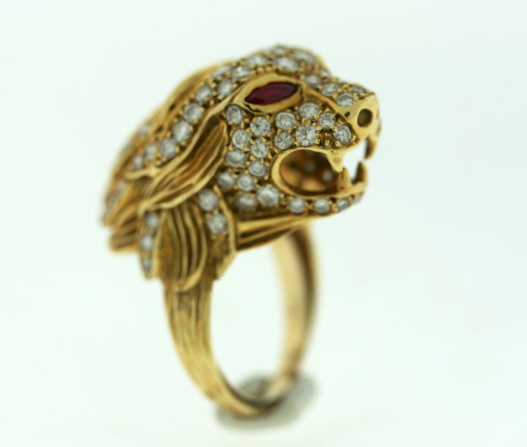 VAN CLEEF & ARPELS Gold, Diamond and Ruby Lion head Ring