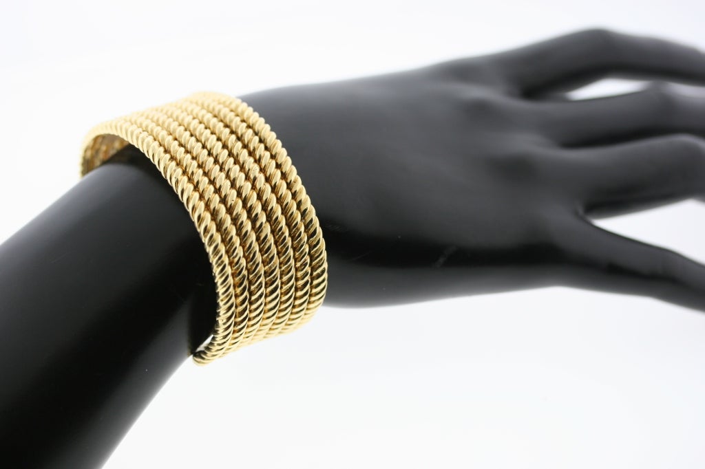 Women's VAN CLEEF & ARPELS Twisted Ropework Gold Cuff Bracelet