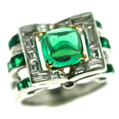 Superb Art Deco Emerald and Diamond Ring