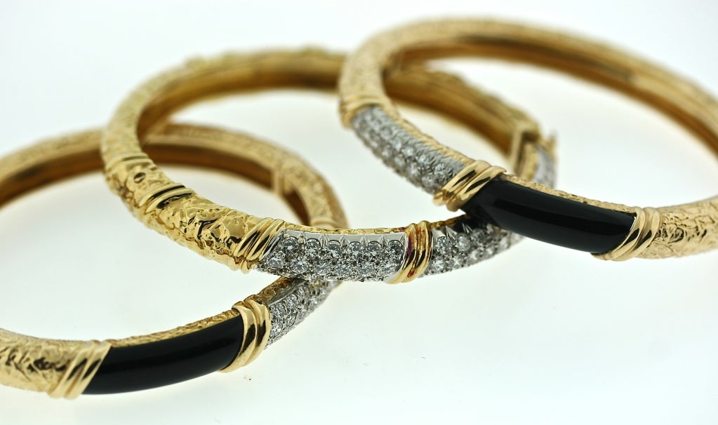Women's Van Cleef & Arpels Set of Gold, Diamond & Onyx Bangle Bracelets