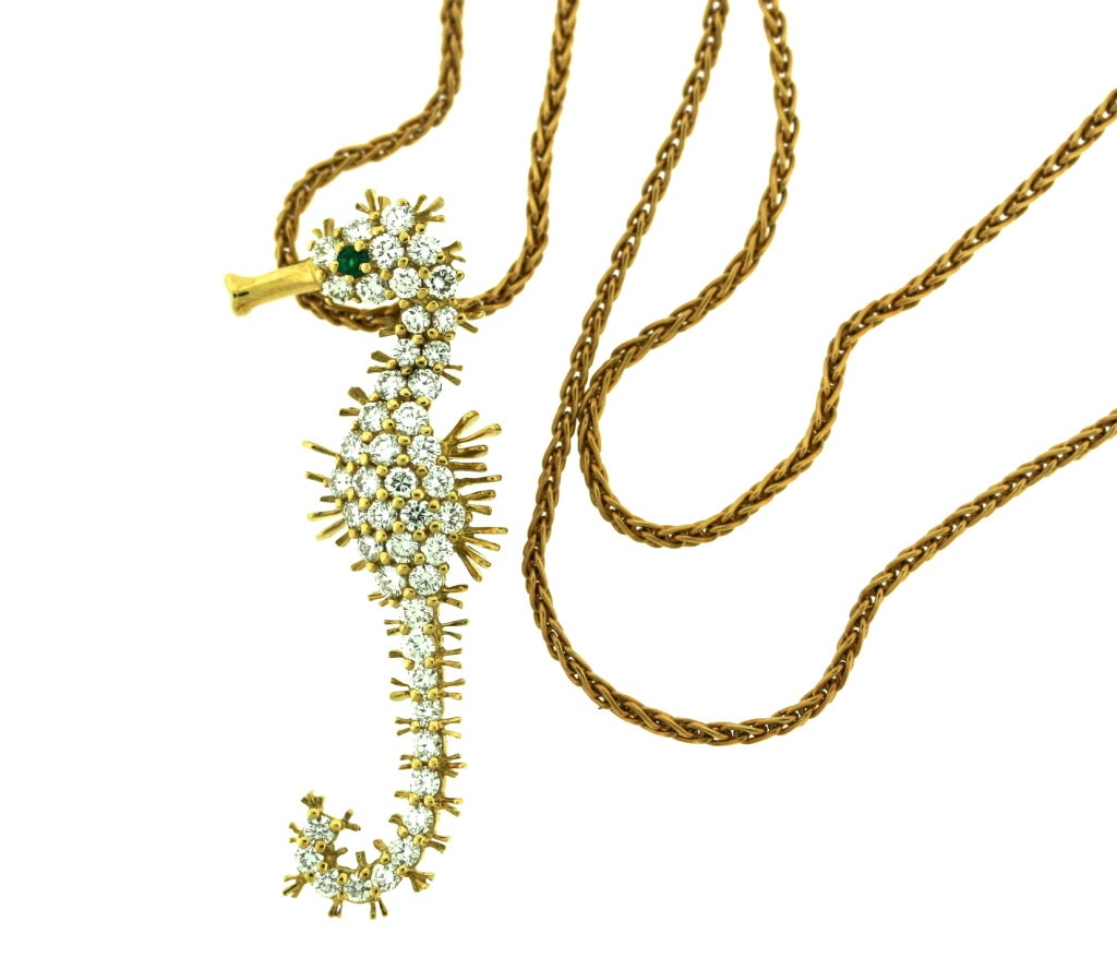 Kurt Wayne 18k gold foxtail chain suspending a whimsical sea horse pendant set with 46 diamonds and an emerald eye. Kurt Wayne was known for creating delightful and whimsical jewelry in the 1970s often in the shape of animals. The workmanship in his