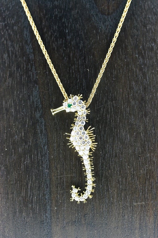 KURT WAYNE Diamond-Set Seahorse Necklace 1
