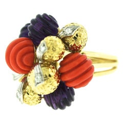 VAN CLEEF & ARPELS Coral, Amethyst, Gold and Diamond Balls Ring