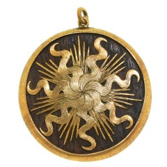 BUCCELLATI Brushed Gold and Wood Pendant