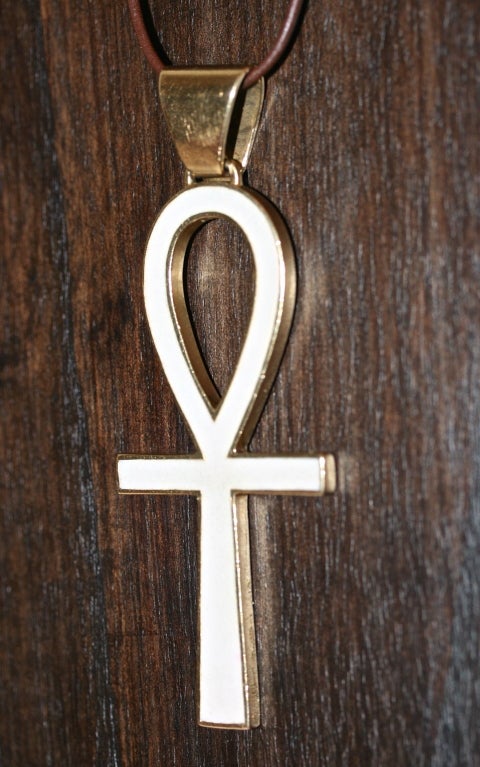 Gucci 18k solid gold Ankh 