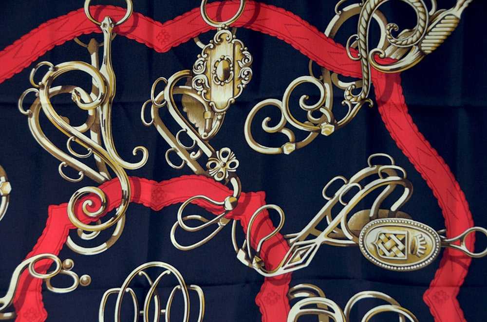 Sensationaler Hermès-Schal mit Kettenmotiv 1