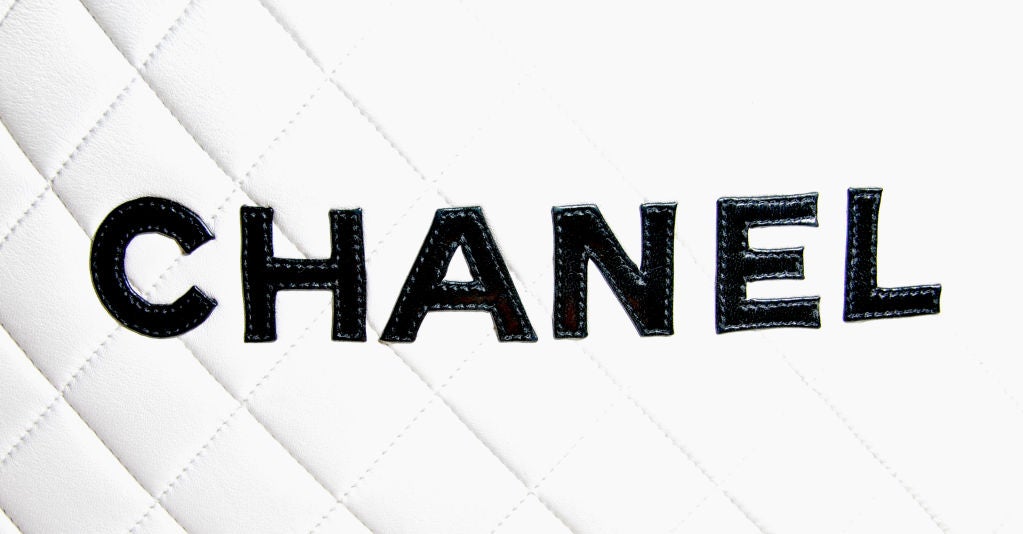Rare Vintage Runway Chanel Black and White Handbag 1