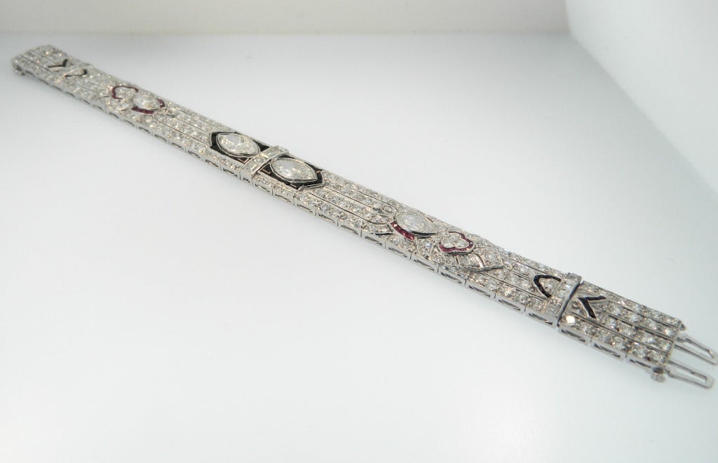 1920s Art Deco Onyx Ruby Diamond Platinum Bracelet In Excellent Condition In Chicago, IL