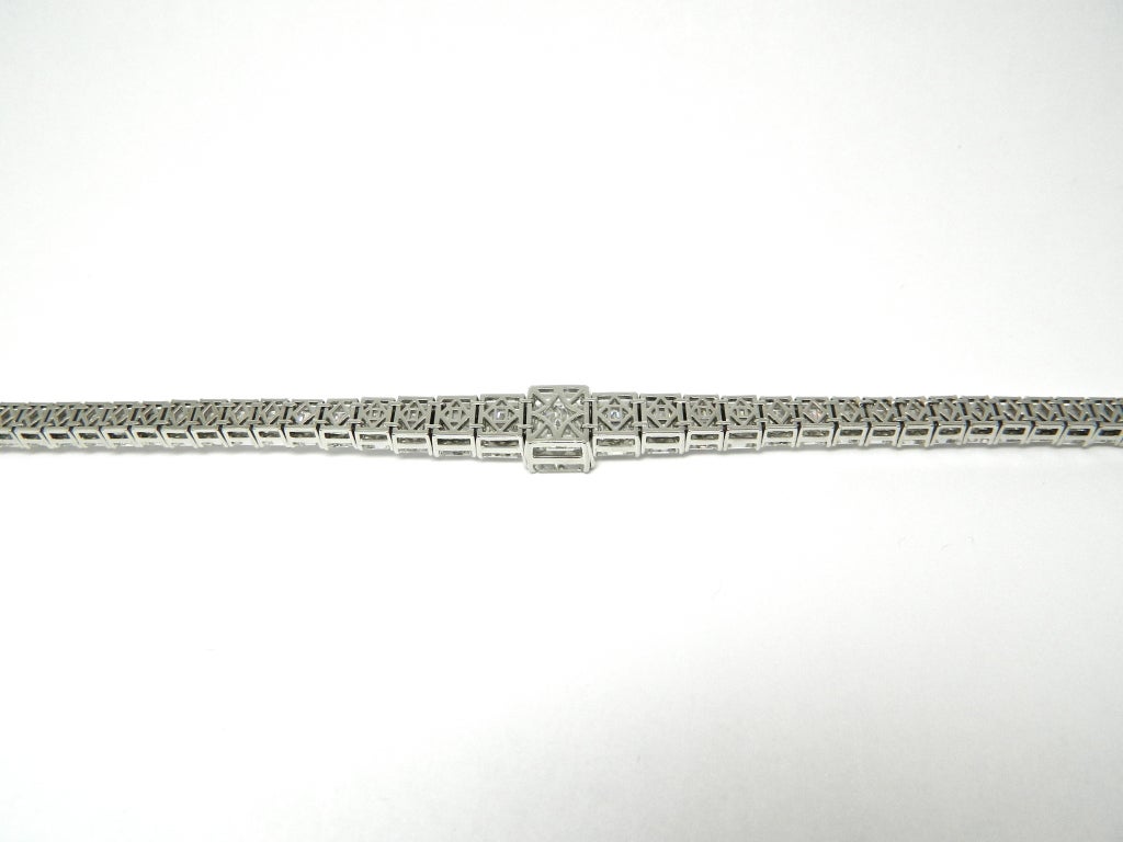 Women's Important Emerald Cut Diamond Bracelet